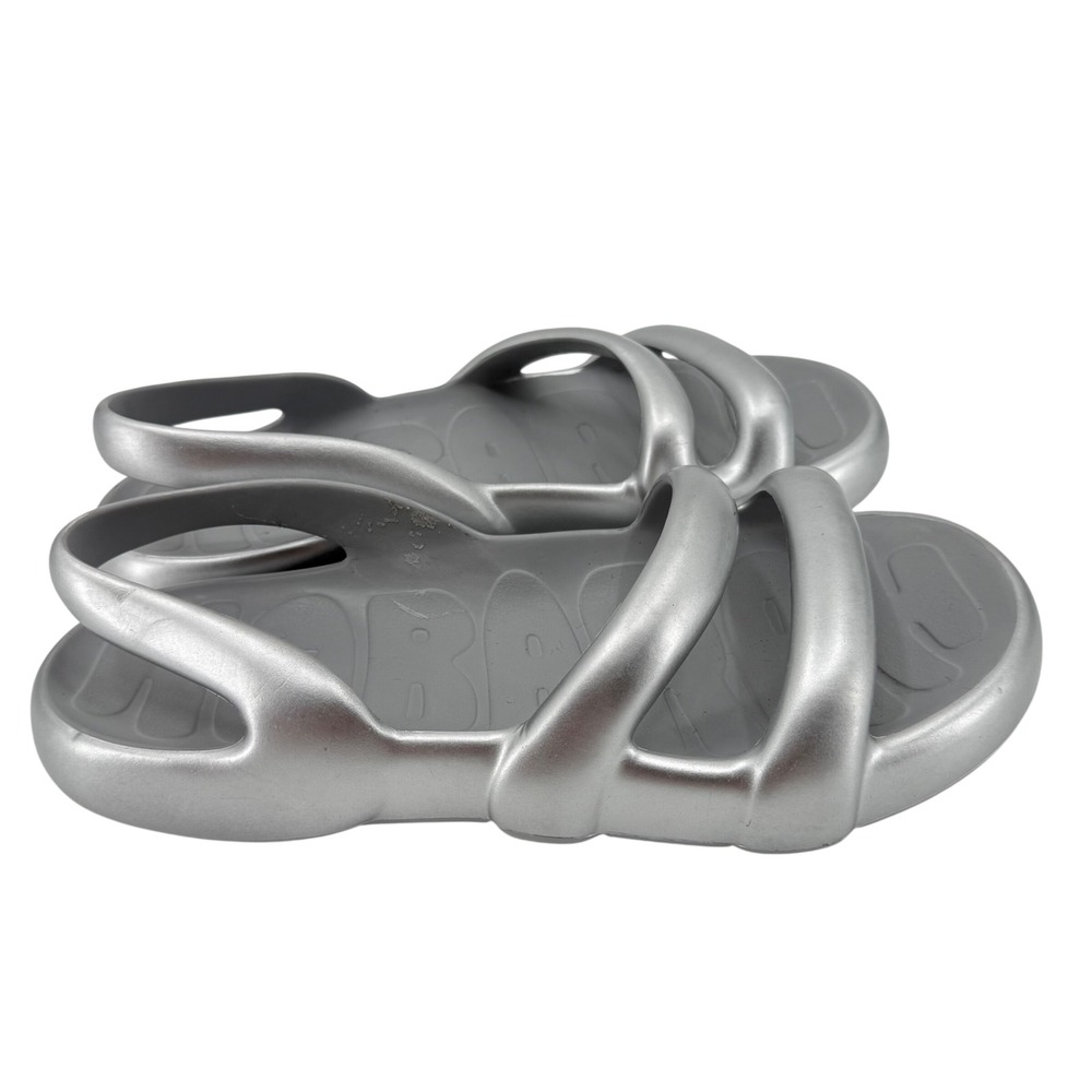 Camper Kobarah Flat Sandals Womens 45 Silver Grey Metallic Slingback K201379-001